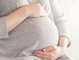 الفرق بين الحمل الكاذب والحمل الطبيعي