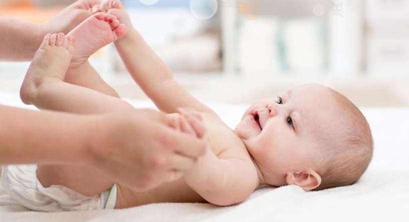 حركات اساسية لنمو الرضيع