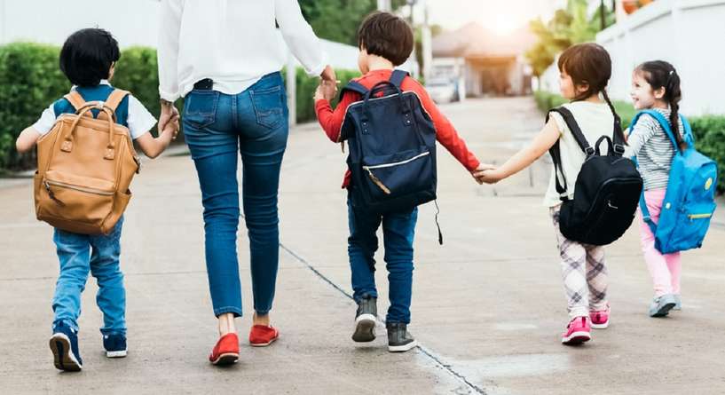 دراسة ستفاجؤك: أم لأربعة أطفال إذاً أنت أقل تعباً