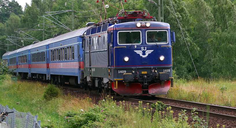 هل السفر بالقطار خطر على الحامل