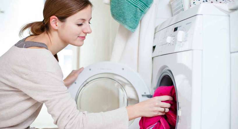 كيفية ازالة الالتيكو والباتيكس عن الملابس