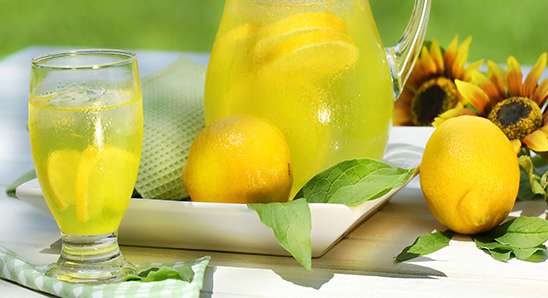 Lemonade, Beverage, Drink