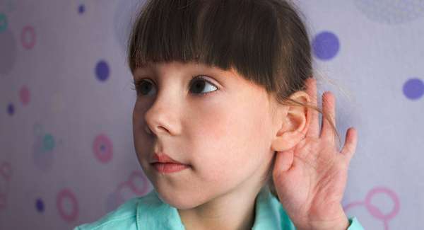 كيفية اكتشاف الضعف في السمع لدى الأطفال والرضع
