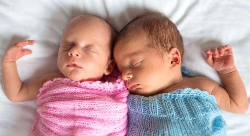 اختلاف حليب الرضاعة ما بين الصبي والبنت