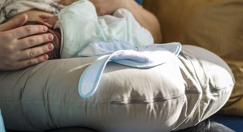 مخدة الرضاعة من سنتربوينت وافضل المخدات حول العالم