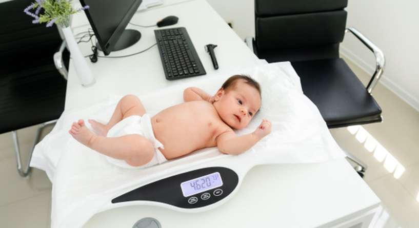 ما هو افضل وزن للطفل عند الولاده وما العوامل المؤثرة عليه؟