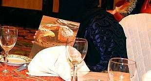 خبيرة سعودية تؤلف كتاب يحتوي على 40 وصفة مغذية