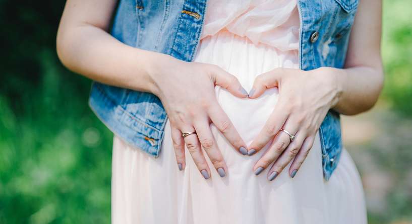 كيف اعرف اني حامل من السره؟