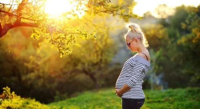 طرق التعامل مع التغيرات الهرمونية اثناء الحمل