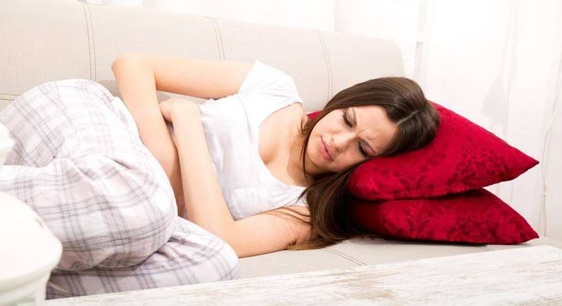 سبب نزول دم اسود بداية الدورة