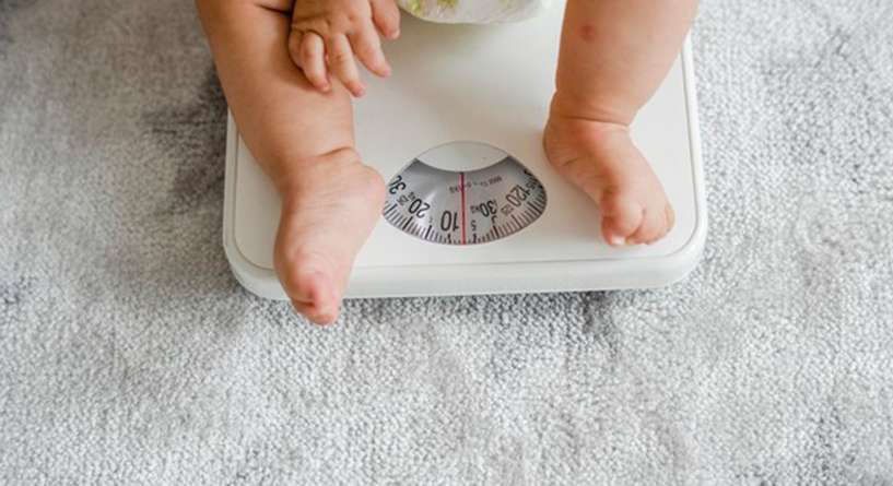 الوزن المثالي للطفل حسب العمر 