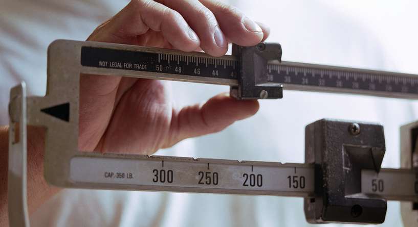 ما هو الوزن المثالي للرجل وكيف يمكن احتسابه؟