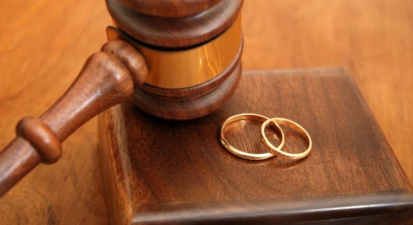 الشيخ وسيم يشرح عن حكم الاسلام بين أخوين في الرضاعة!