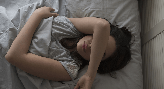 اسباب رعشة الجسم اثناء النوم والعلاج