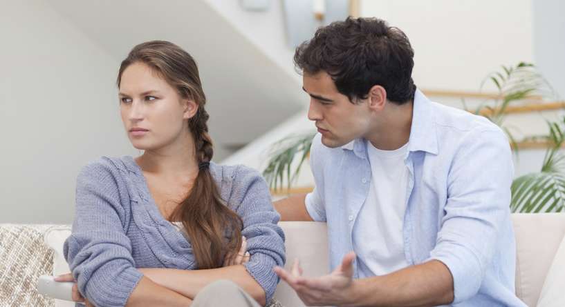 كيفية التعامل مع حب التملك لدى الزوج