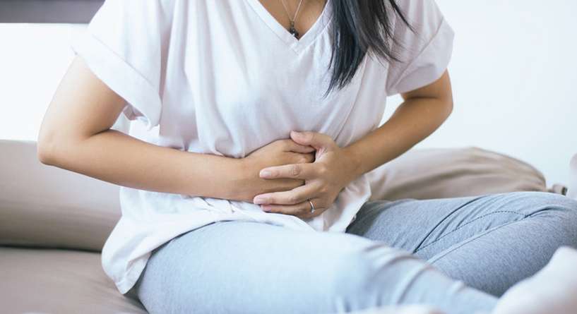 ما اعراض الدورة الشهرية قبل نزولها باسبوع؟