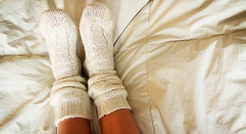 فوائد وضع البصل في الجوارب قبل النوم