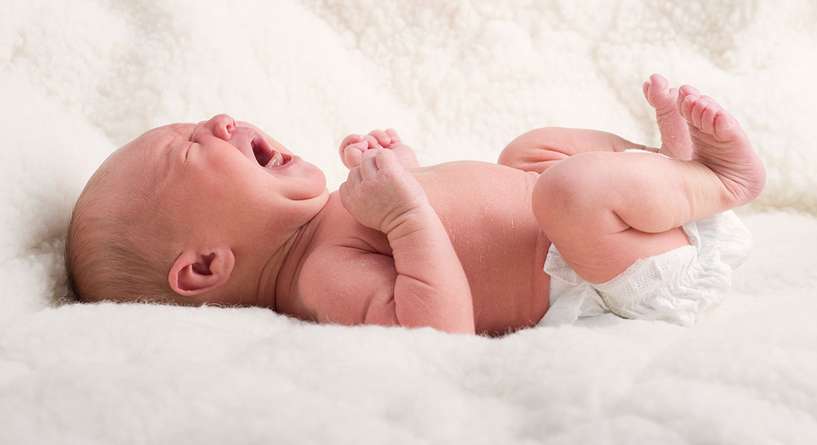 اسباب امساك المواليد