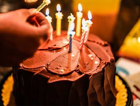 تهنئة بعيد ميلاد طفل 