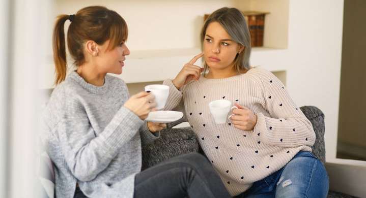 سبب حاجة كل امراة إلى صديقة لئيمة