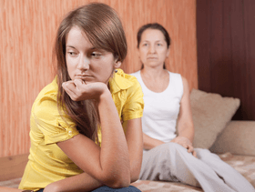 تربية الطفل عند بلوغه المراهقة