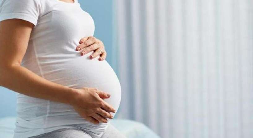 نزول ماء الجنين على دفعات
