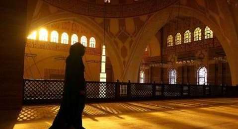 الشيخ وسيم يشرح عن حكم الصلاة في رمضان