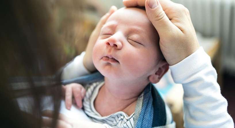 7 حركات بسيطة تهدّئ رضيعك وتقلل انزعاجه