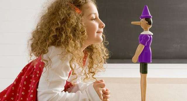 كذب الاطفال