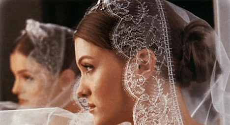 عشر نصائح رائعة لعروس تُشرق كنجمة يوم زفافها
