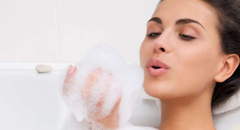 متى تغتسل المرأة بعد العلاقة الزوجية والخطوات الصحيحة!