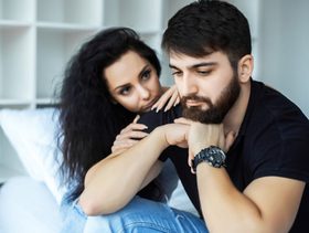 اكتشفي ما اسباب عدم الرغبة في العلاقة الزوجية عند الرجال وعلاجها!