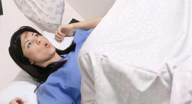 ما هي أعراض الولادة الحقيقية والطلق؟
