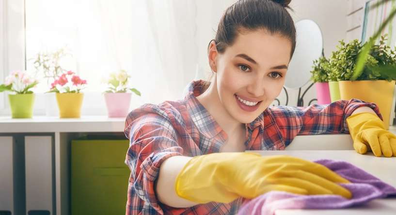 جدول تنظيف المنزل الاسبوعي لتسهيل حياتك