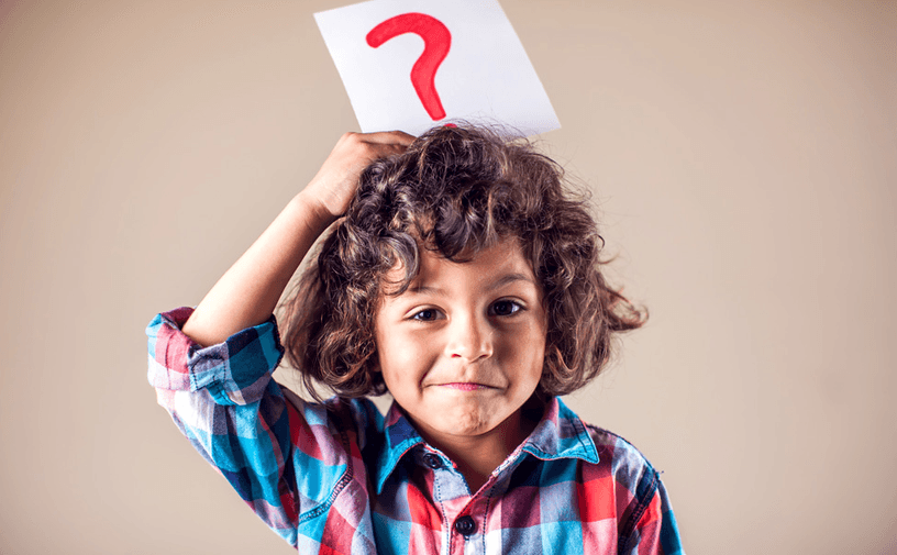 هل يجب أن أجيب طفلي عن كلّ أسئلته؟