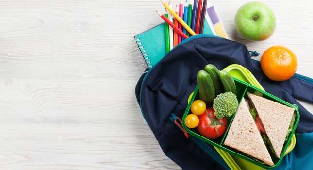 تحدي الخمسة ايام لعودة طفلك من المدرسة بعلبة طعام فارغة