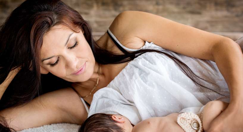 تأثير الرضاعة الطبيعية قبل تلقيح الطفل على حرارته