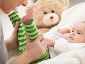 نمو الطفل في الشهر الثالث