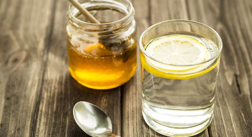 فوائد العسل مع الماء على الصحة