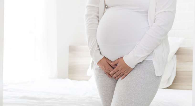 تعلمي كيفية علاج بكتيريا البول للحامل واكتشفي ما مضاعفاتها!