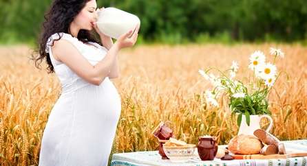 ما هي فوائد تناول منتجات الالبان خلال فترة الحمل؟