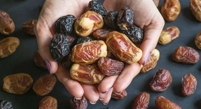 تعرفي الى فوائد نواة التمر للرحم والمهبل!