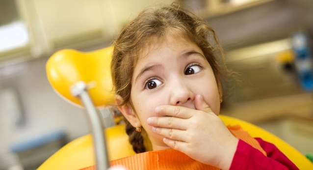 خوف الاطفال من طبيب الاسنان