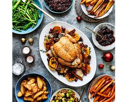 ماركس وسبنسر تطرح وصفات خاصة بموسم الأعياد 