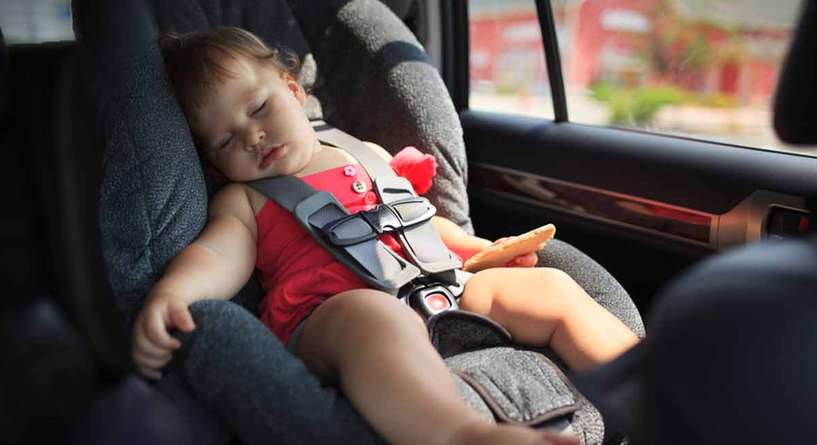 نصائح لحماية الاطفال في السيارة