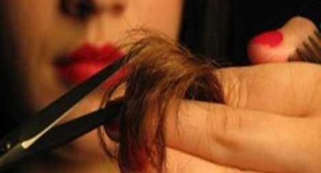 تعرفي على اسباب تقصف شعرك