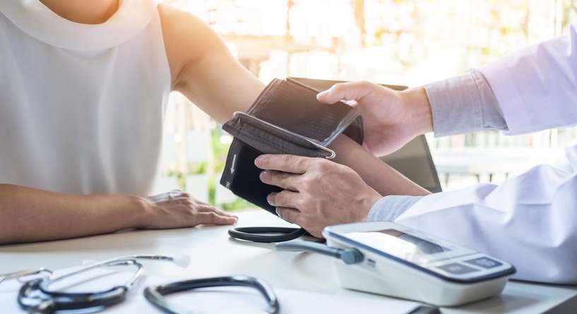 اهم مشروبات تخفض الضغط المرتفع