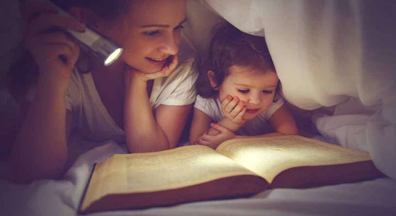 امور على الام التوقف عنها مع طفلها