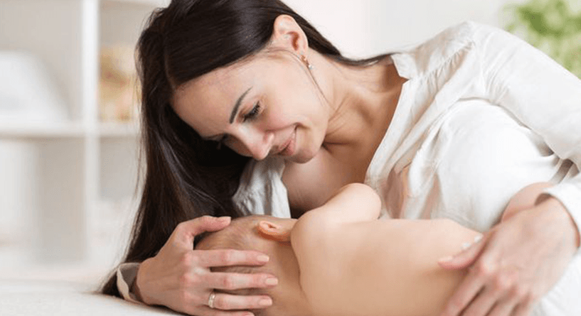 طريقة الرضاعة الطبيعية الصحيحة