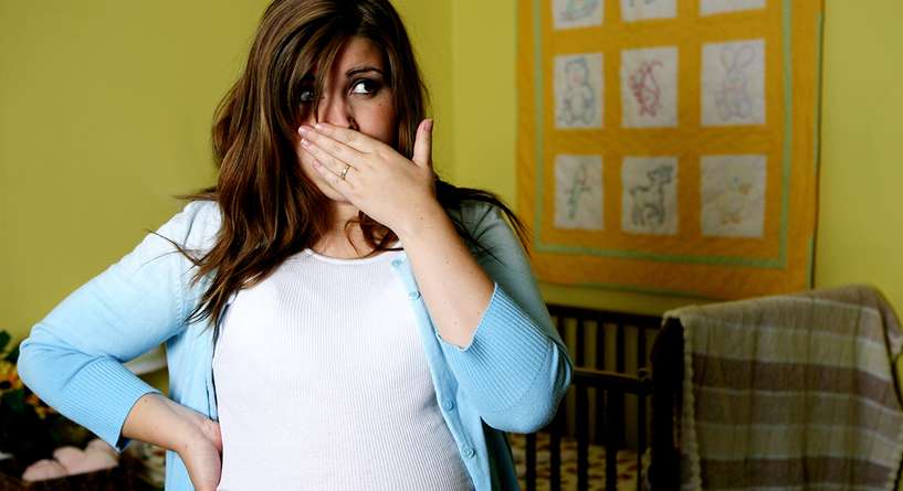 ما العلاقة بين كره الدجاج أثناء الحمل وجنس الجنين؟